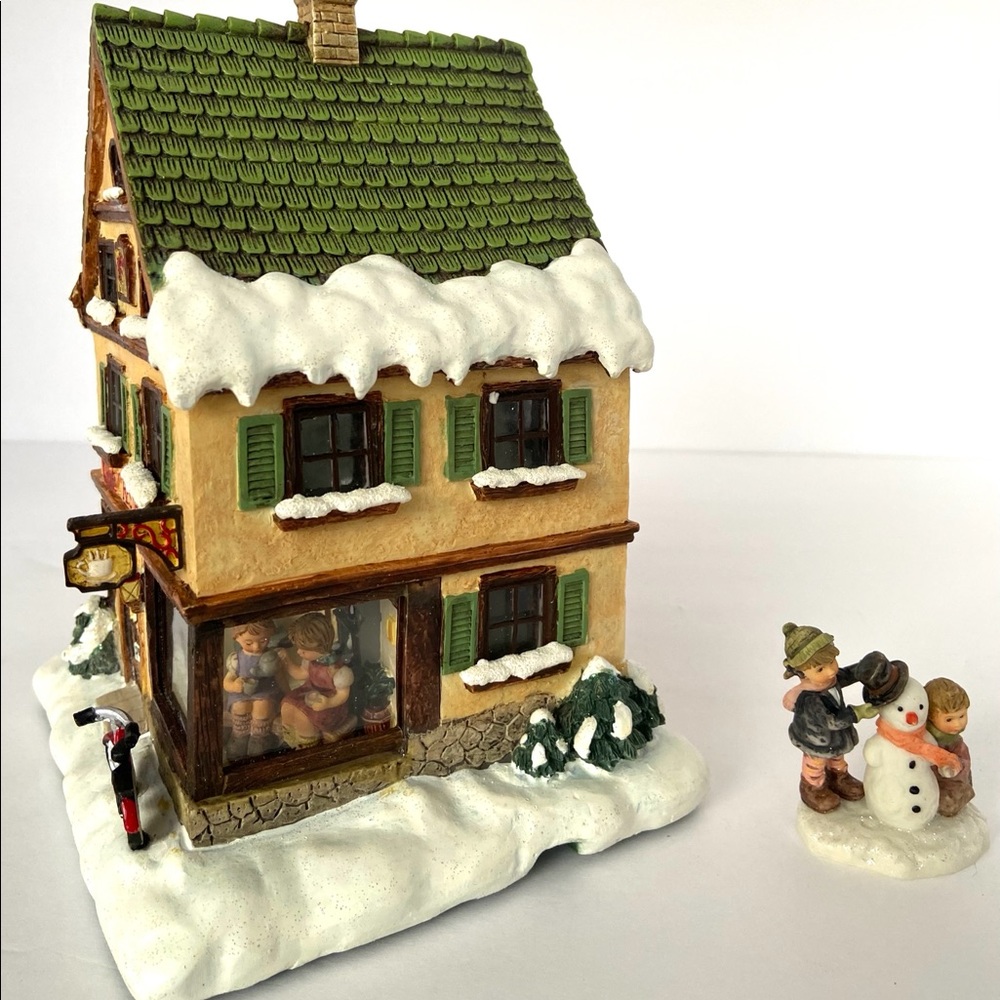 HAWTHORNE CHRISTMAS VILLAGE “RARE”- CUP OF CHEER CAFE - Picture 2 of 13
